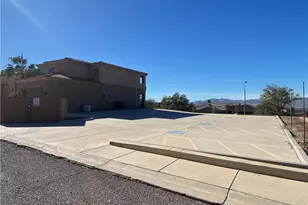 890 Florence Ave, Bullhead City, AZ 86429 - Photo 64