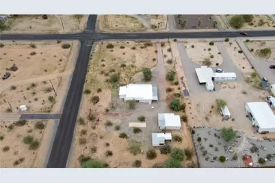 25460 Ochoco Way, Bouse, AZ 85325 - Photo 30