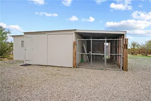 25460 Ochoco Way, Bouse, AZ 85325 - Photo 24