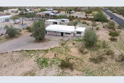 25460 Ochoco Way, Bouse, AZ 85325 - Photo 38