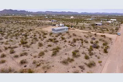 1597 S Eden Road, Golden Valley, AZ 86413 - Photo 24