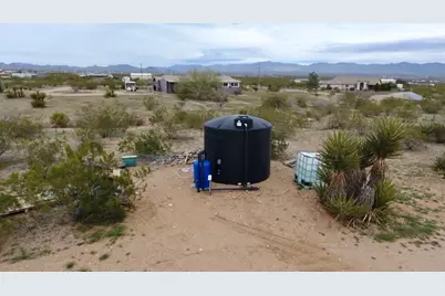 1597 S Eden Road, Golden Valley, AZ 86413 - Photo 20