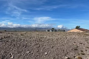 2637 Unicorn Rd, Bullhead City, AZ 86429 - Photo 1