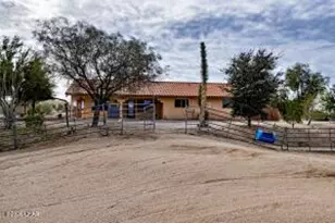 16722 S Lawton Rd, Yucca, AZ 86438 - Photo 24