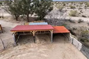 16722 S Lawton Rd, Yucca, AZ 86438 - Photo 8