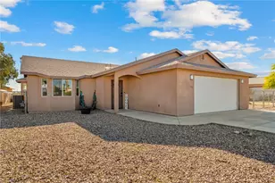 5430 Maricopa Dr, Topock, AZ 86436 - Photo 12