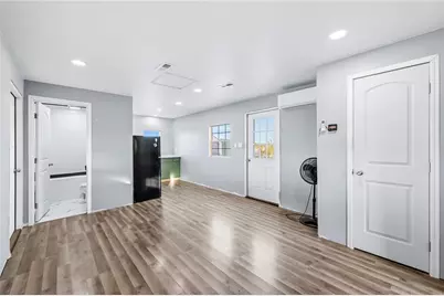 12241 S Robles Road, Yucca, AZ 86438 - Photo 6