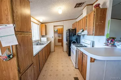 3210 E Potter Avenue, Kingman, AZ 86409 - Photo 12