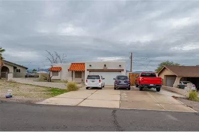 3649 Gem Street, Bullhead City, AZ 86442 - Photo 8