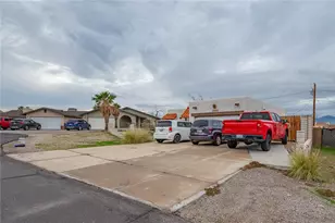 3649 Gem St, Bullhead City, AZ 86442 - Photo 16