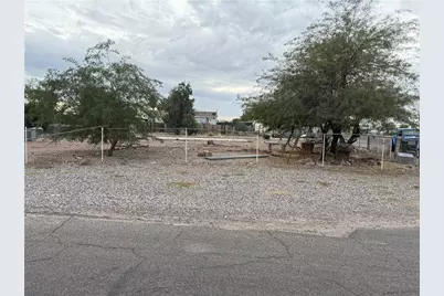 1622 E El Corro, Fort Mohave, AZ 86426 - Photo 2