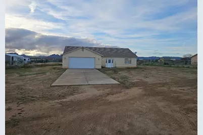 1069 S Teddy Roosevelt Rd, Golden Valley, AZ 86413 - Photo 2