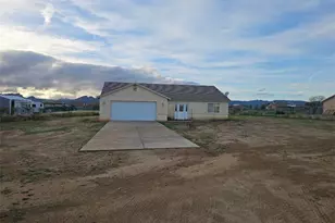 1069 S Teddy Roosevelt Rd, Golden Valley, AZ 86413 - Photo 2