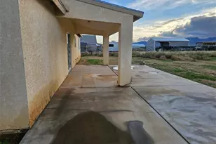 1069 S Teddy Roosevelt Rd, Golden Valley, AZ 86413 - Photo 22