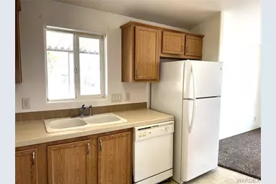 2047 Hualapai Drive, Bullhead City, AZ 86442 - Photo 10