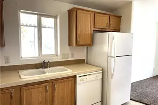 2047 Hualapai Dr, Bullhead City, AZ 86442 - Photo 10