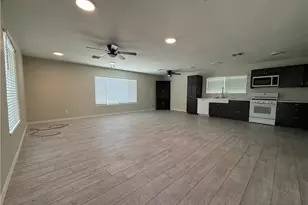 826 Citrus St, Bullhead City, AZ 86442 - Photo 2