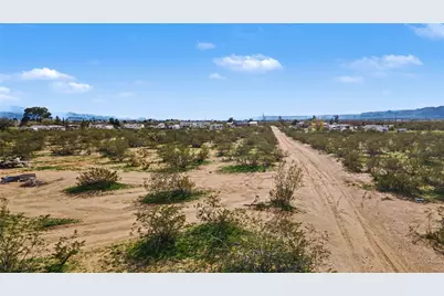 Lot 186 Santa Cruz Road, Golden Valley, AZ 86413 - Photo 14