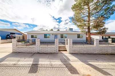 2822 Lillie Avenue, Kingman, AZ 86401 - Photo 1