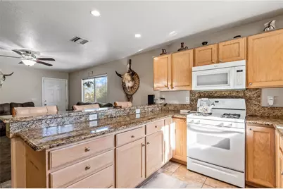 932 Palo Verde Drive, Bullhead City, AZ 86442 - Photo 22