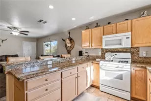 932 Palo Verde Dr, Bullhead City, AZ 86442 - Photo 22