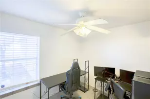 6581 W Morelos Dr, Golden Valley, AZ 86413 - Photo 14