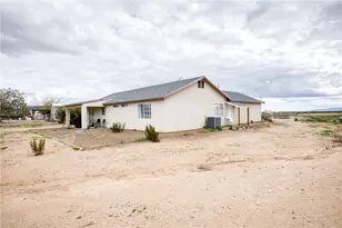 6581 W Morelos Dr, Golden Valley, AZ 86413 - Photo 32