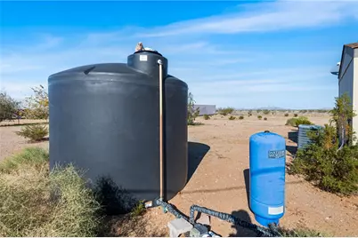 6345 W Willcox Drive, Golden Valley, AZ 86413 - Photo 10