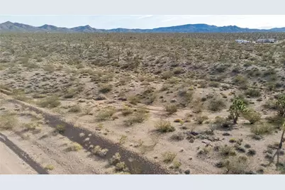 21358 N Spear Boulevard, White Hills, AZ 86445 - Photo 18