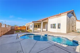 2322 Silverthorne Dr, Bullhead City, AZ 86442 - Photo 4