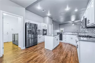 2322 Silverthorne Dr, Bullhead City, AZ 86442 - Photo 20