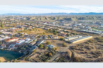 3011 Camino Del Rio, Bullhead City, AZ 86442 - Photo 10