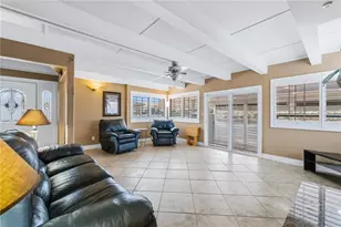 326 Krueger Ln, Bullhead City, AZ 86429 - Photo 10