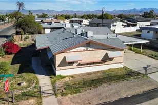 875 Coral Reef Dr, Bullhead City, AZ 86442 - Photo 2