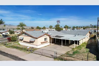 875 Coral Reef Drive, Bullhead City, AZ 86442 - Photo 1