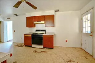 875 Coral Reef Dr, Bullhead City, AZ 86442 - Photo 20