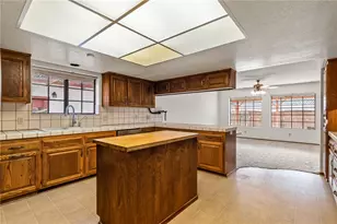 632 Lilac Ln, Bullhead City, AZ 86442 - Photo 24