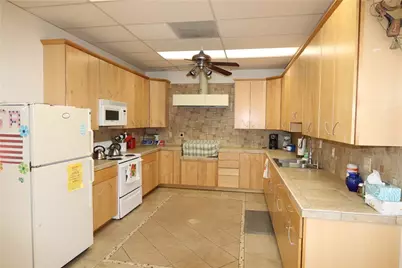 2960 Silver Creek Rd #8, Bullhead City, AZ 86442 - Photo 24