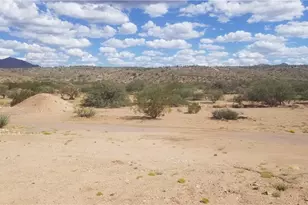 25430029 E Turquoise Dr, Kingman, AZ 86401 - Photo 1