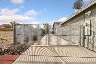 2434 Lake Ridge Ave, Bullhead City, AZ 86429 - Photo 6