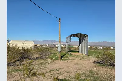 934 S Elgin Road, Golden Valley, AZ 86413 - Photo 4