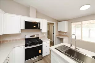 3248 W Carmichael Rd, Golden Valley, AZ 86413 - Photo 4