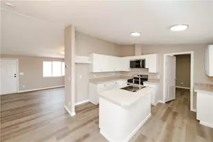 3248 W Carmichael Rd, Golden Valley, AZ 86413 - Photo 16