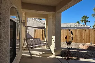 992 Andy Ln, Bullhead City, AZ 86442 - Photo 8