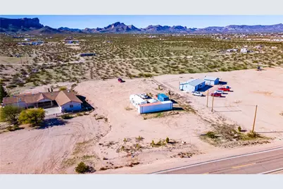 1885 S Estrella Road, Golden Valley, AZ 86413 - Photo 10