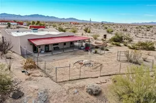 16839 S Douglas Ln, Yucca, AZ 86438 - Photo 12