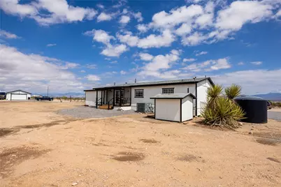 2789 S Naco Road, Golden Valley, AZ 86413 - Photo 30