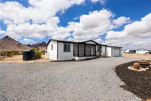 2789 S Naco Rd, Golden Valley, AZ 86413 - Photo 38