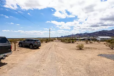 2789 S Naco Road, Golden Valley, AZ 86413 - Photo 42