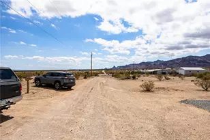 2789 S Naco Rd, Golden Valley, AZ 86413 - Photo 42